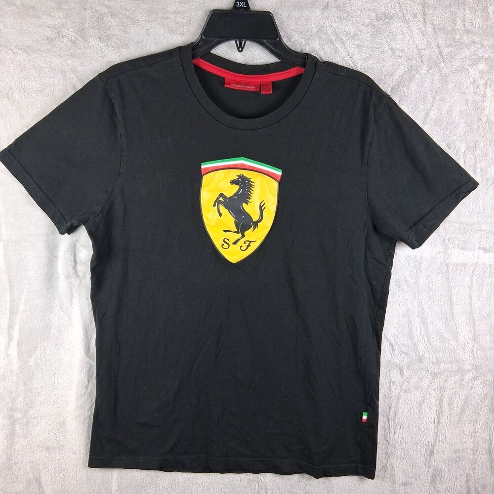 Scuderia Ferrari T-Shirt Mens Size Medium Black Short Sleeve Front Logo Cotton